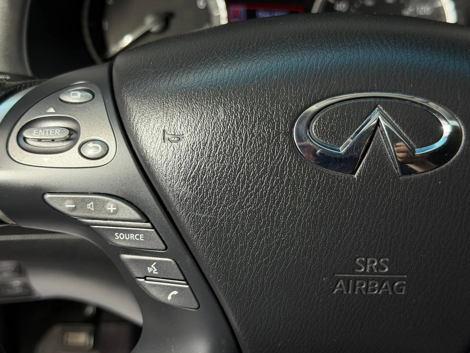Used 2013 INFINITI JX35 FWD w/ Premium Pkg image 38
