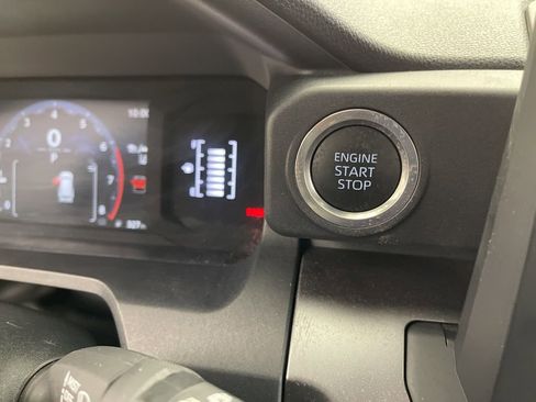 Used 2025 Toyota 4Runner SR5 image 16