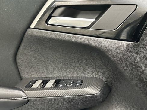 Used 2022 Mitsubishi Outlander ES image 19