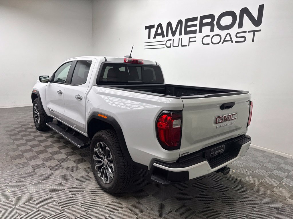 Used 2026 GMC Canyon Denali AWD/4WD image 3