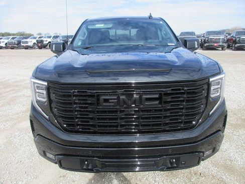 New 2026 GMC Sierra 1500 Denali w/ Denali Reserve Package AWD/4WD image 12