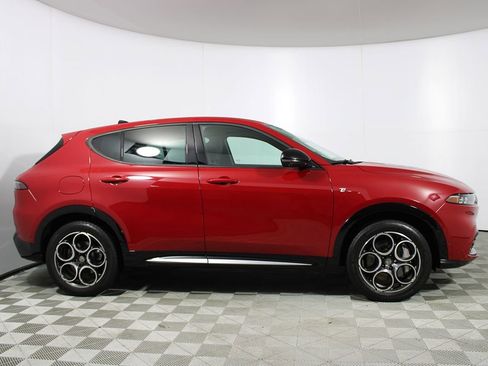Used 2024 Alfa Romeo Tonale Ti w/ Active Assist Package image 42