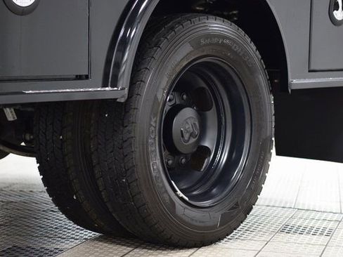 Used 2025 RAM 5500 Tradesman image 16