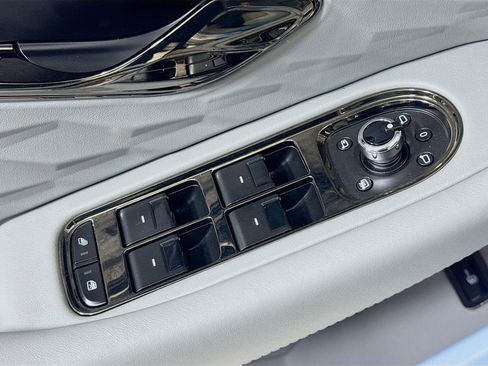 New 2025 Bentley Continental GT Speed image 16