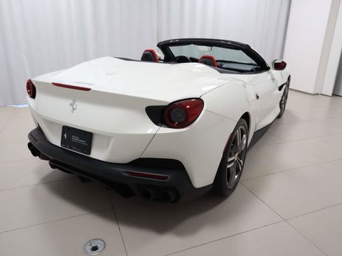 Certified 2020 Ferrari Portofino image 10