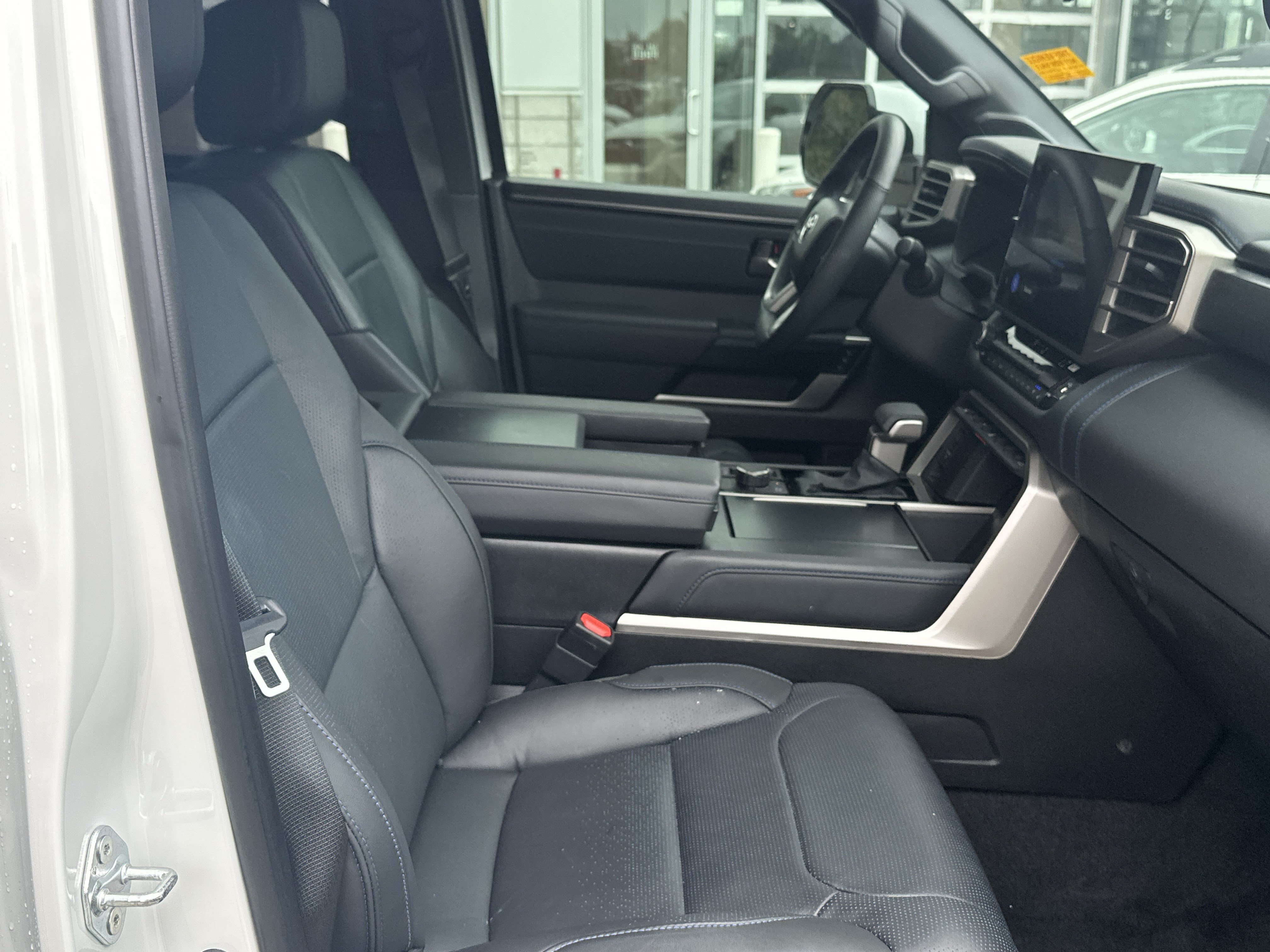 Used 2026 Toyota Tundra Platinum AWD/4WD image 27