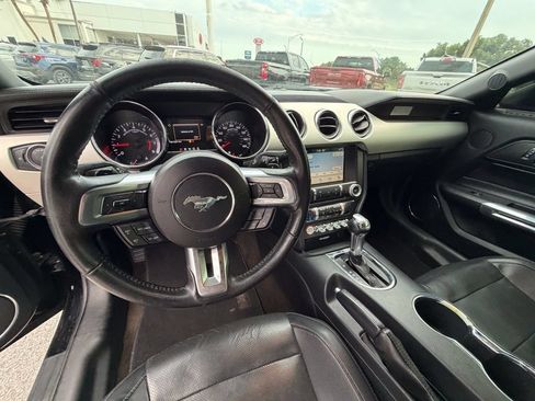 Used 2017 Ford Mustang Premium RWD image 19