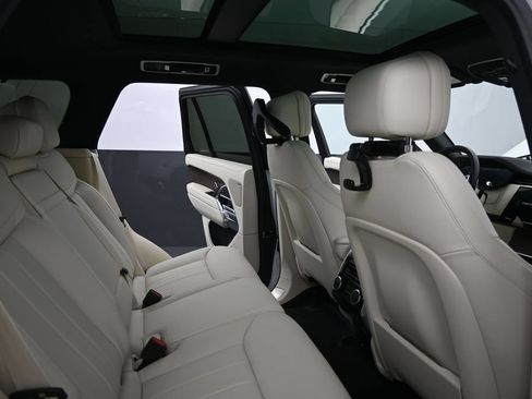 New 2026 Land Rover Range Rover SE AWD/4WD image 14