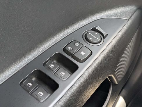 Used 2020 Kia Rio LX FWD image 29
