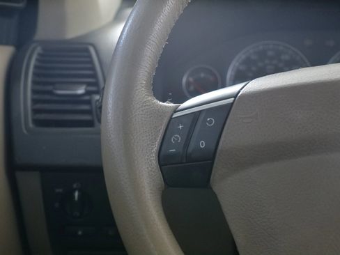 Used 2010 Volvo XC90 3.2 image 20