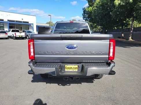 New 2026 Ford F250 XLT image 4