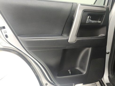 Used 2022 Toyota 4Runner SR5 image 12