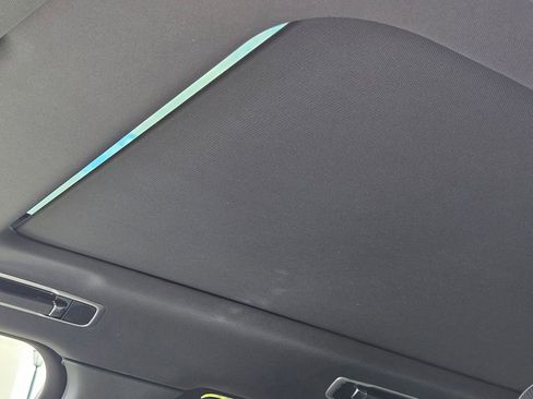 Used 2023 Land Rover Range Rover Autobiography image 21