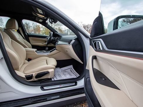 Used 2022 BMW 430i Gran Coupe w/ M Sport Package image 18