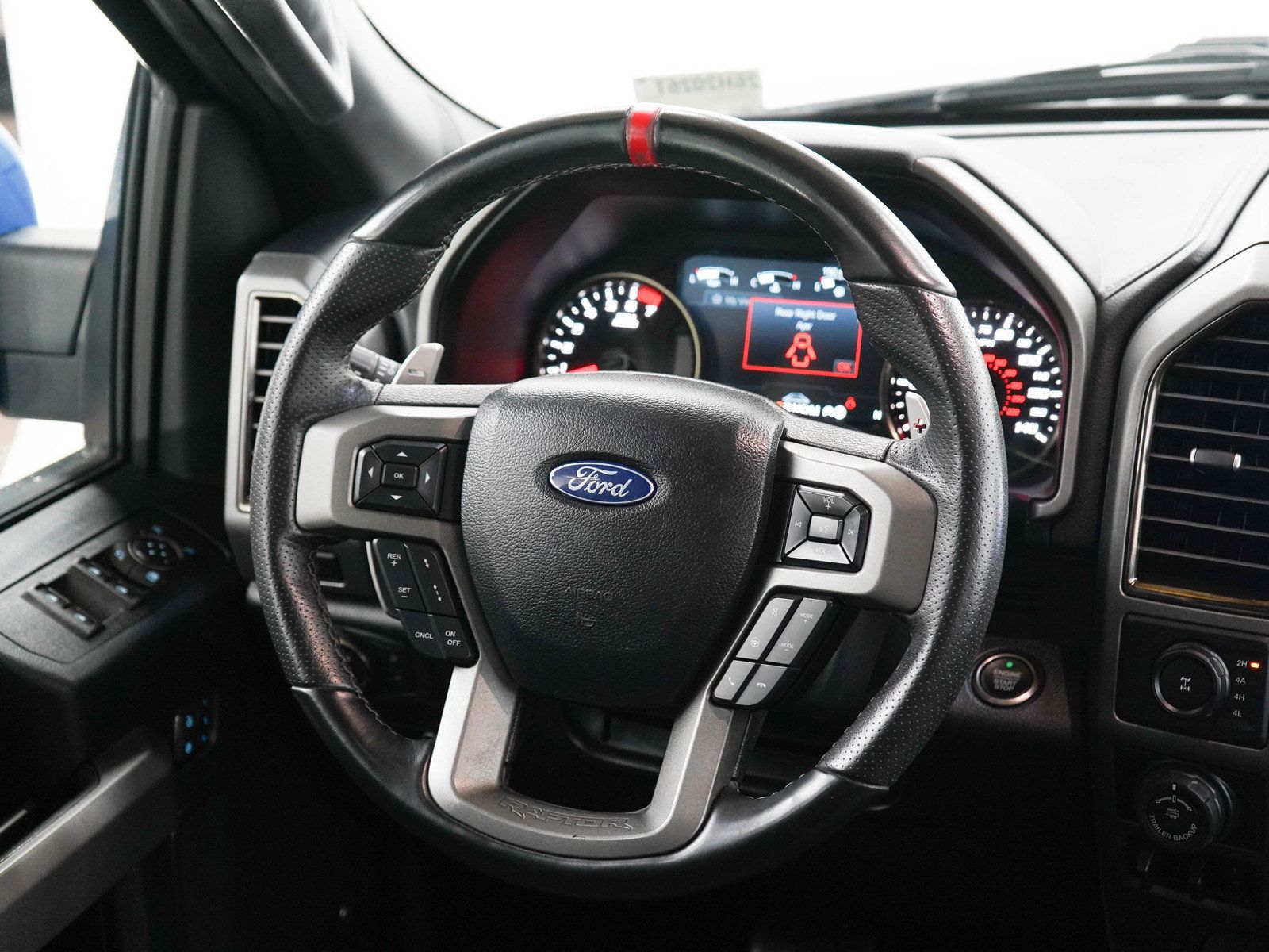 Used 2020 Ford F150 Raptor w/ Equipment Group 802A Luxury AWD/4WD image 14