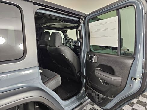 New 2026 Jeep Wrangler Unlimited Rubicon image 36