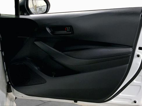 Used 2024 Toyota Corolla LE FWD image 23