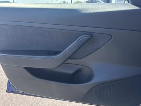 Used 2020 Tesla Model 3 Standard Range Plus image 16