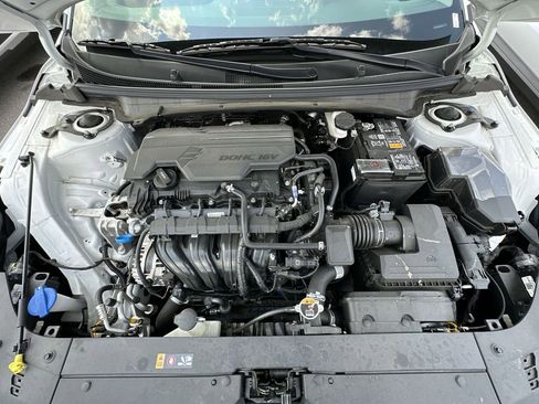 New 2025 Kia K4 LX image 24