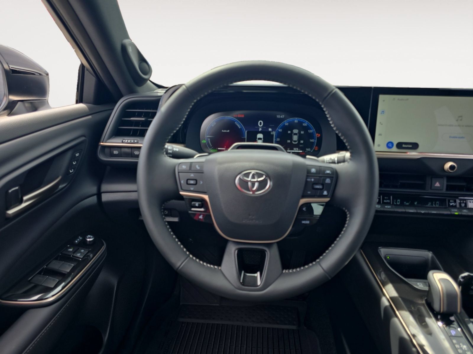 New 2026 Toyota Crown Platinum AWD/4WD image 12