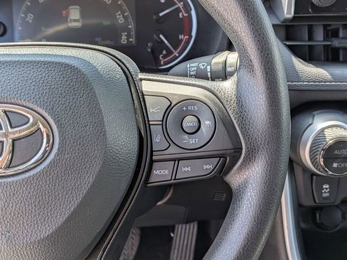 Used 2023 Toyota RAV4 XLE w/ Convenience Package image 22