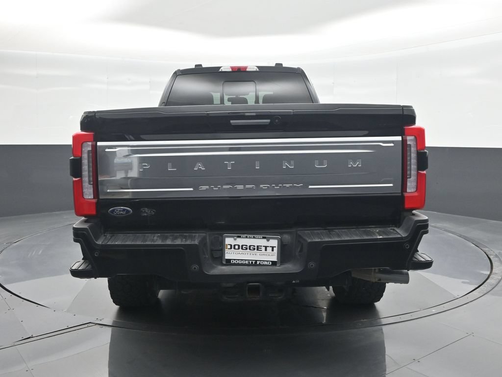 Used 2024 Ford F350 Platinum w/ FX4 Off-Road Package AWD/4WD image 17