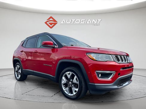 Used 2018 Jeep Compass Limited AWD/4WD image 10
