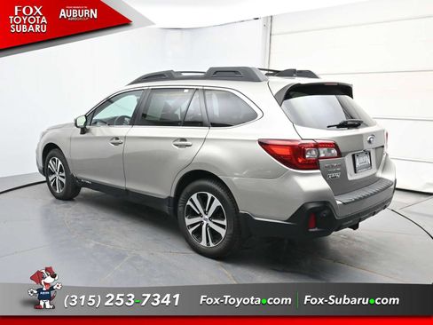 Used 2019 Subaru Outback 2.5i Limited AWD/4WD image 13