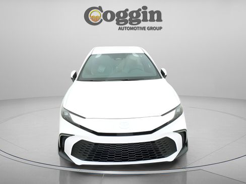 New 2026 Toyota Camry SE FWD image 30