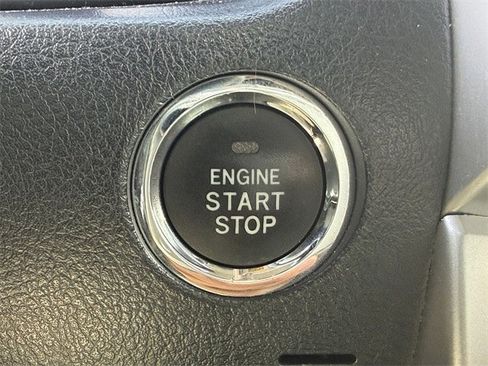 Used 2018 Toyota 4Runner Limited image 21