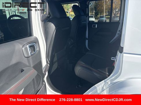 New 2026 Jeep Wrangler Unlimited Rubicon image 12