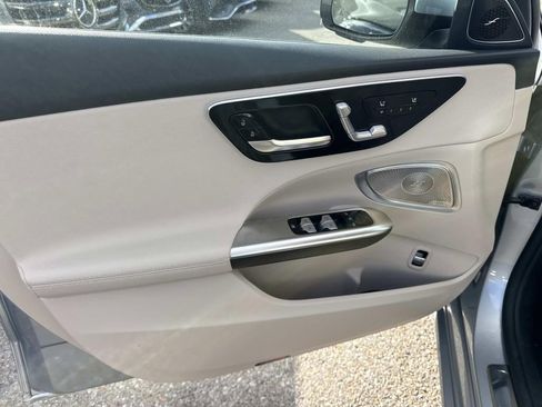 Used 2024 Mercedes-Benz C 300 Sedan image 19