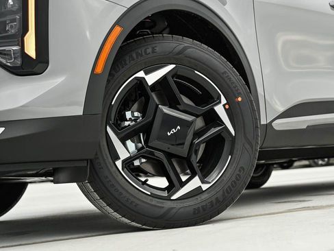 New 2026 Kia Sportage EX image 6