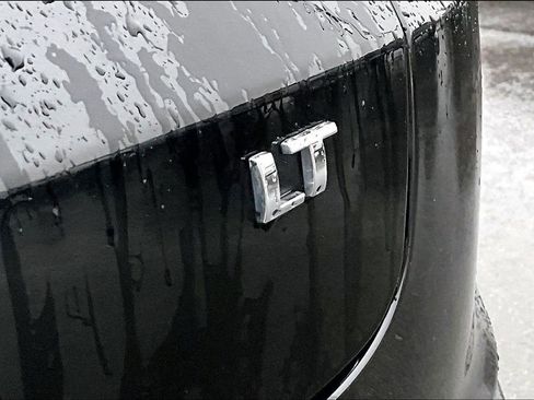 Used 2025 Chevrolet TrailBlazer LT image 8