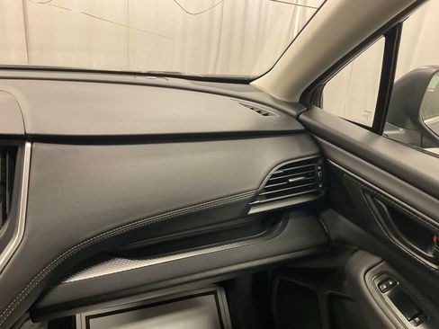 Used 2022 Subaru Outback 2.5i image 25