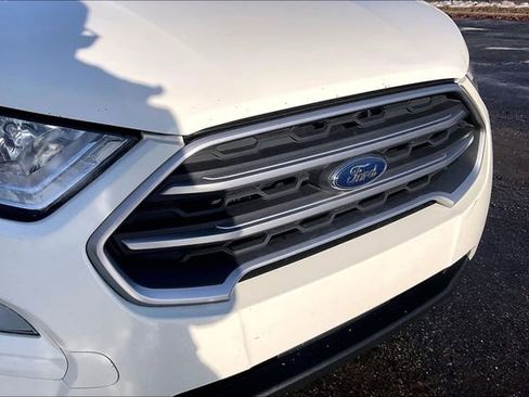 Used 2020 Ford EcoSport SE w/ SE Convenience Package image 30