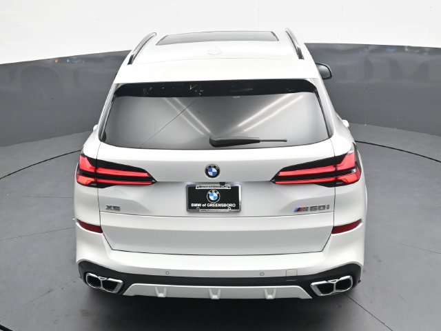 Used 2025 BMW X5 M60i AWD/4WD image 27