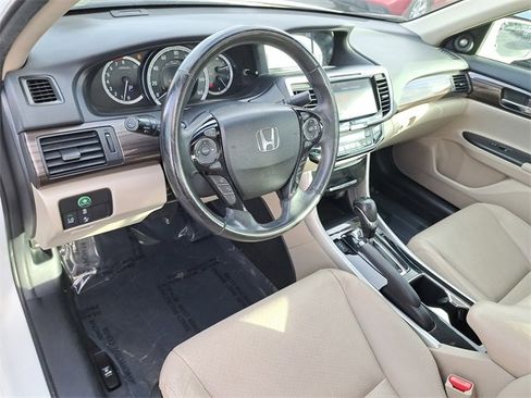 Used 2016 Honda Accord EX-L image 15