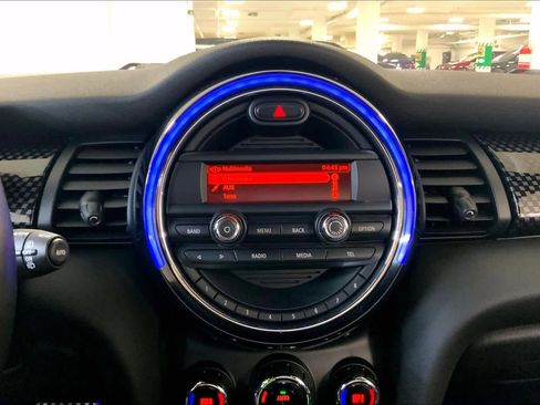 Used 2015 MINI Cooper S image 35