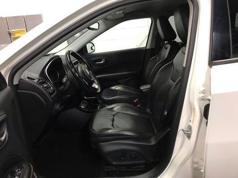 Used 2019 Jeep Compass Limited FWD image 13