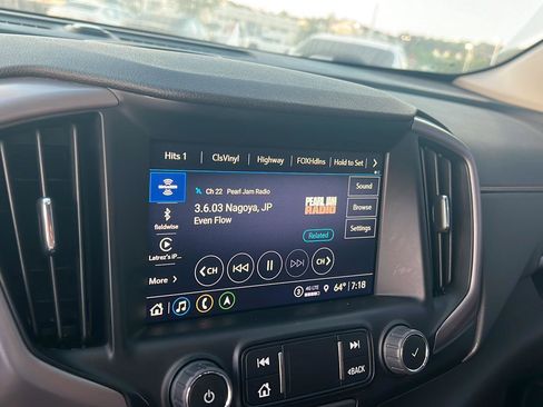 Used 2024 GMC Terrain AT4 w/ Infotainment Package II AWD/4WD image 23
