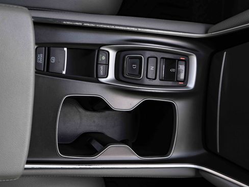 Used 2019 Honda Accord Touring image 27