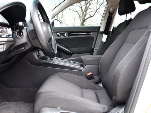 Used 2023 Honda Civic EX image 12
