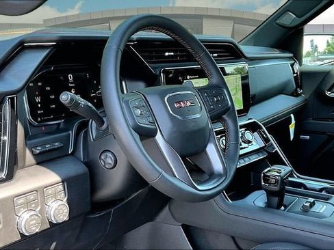 New 2026 GMC Sierra 1500 AT4 w/ AT4 Premium Package AWD/4WD image 7