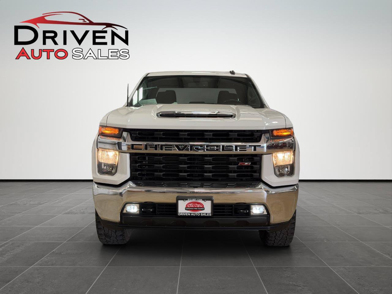 Used 2021 Chevrolet Silverado 2500 LT w/ Convenience Package AWD/4WD image 10