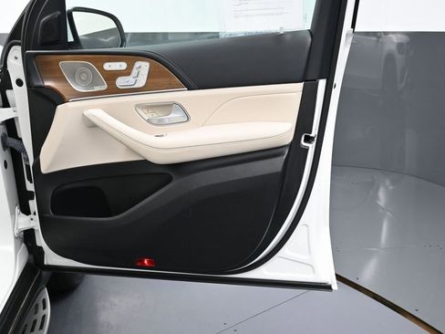 Used 2022 Mercedes-Benz GLS 450 GLS 450 image 47