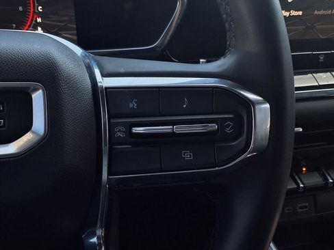 Used 2023 GMC Canyon Elevation image 11