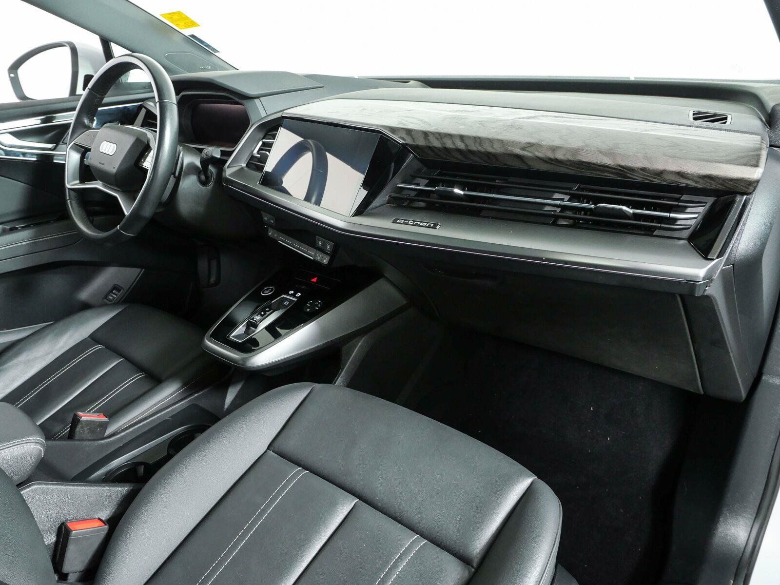 Used 2023 Audi Q4 e-tron Prestige w/ Black Optic Package AWD/4WD image 26