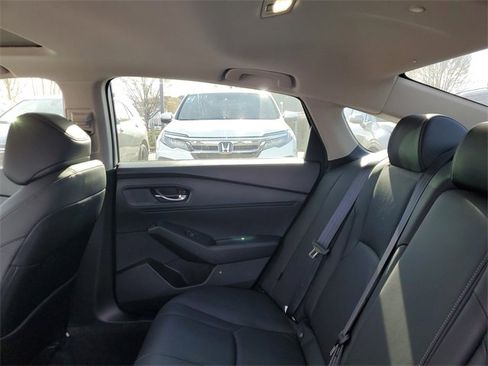 Used 2023 Honda Accord EX-L image 10