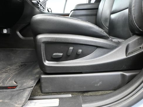 Used 2018 Chevrolet Tahoe LT w/ Skid Plate Package image 27